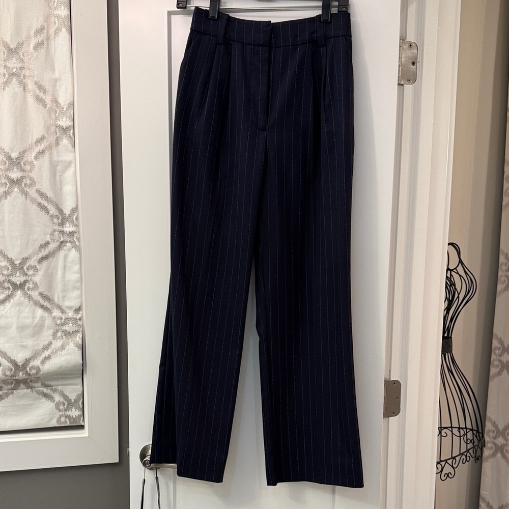 Favorite Daughter The Favorite Pant  Navy Pinstripe Pants Short Size 4